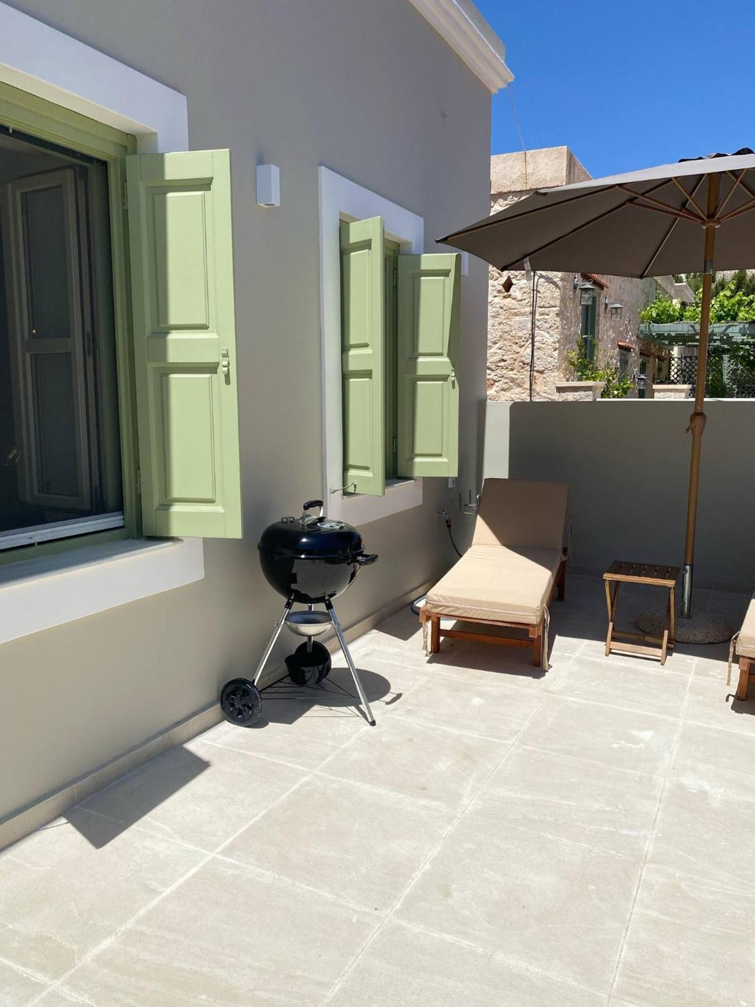 Villa Theoni Chalki Town エクステリア 写真